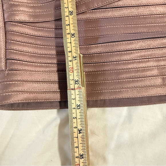 BCBGMAXAZRIA Eden One Shoulder Dusty Rose Pink Bodycon Bandage Dress Size 6 - Picture 5 of 12